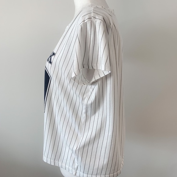 Jacqueline De Young Striped Baseball Tee Size Medium - Picture 8 of 12